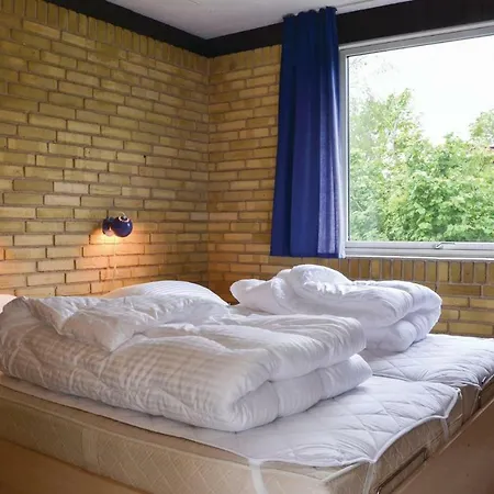 Feriehus Three-bedroom In Hyllinge Kirke-Hyllinge