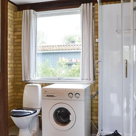 Three-bedroom In Hyllinge Feriehus Kirke-Hyllinge