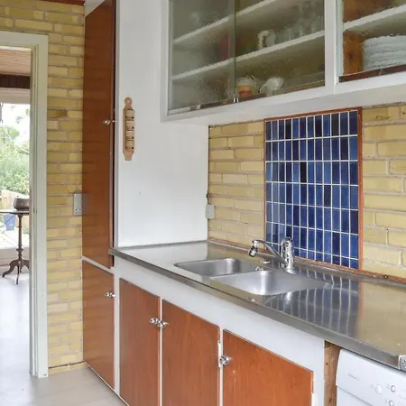 Three-bedroom In Hyllinge * Kirke-Hyllinge