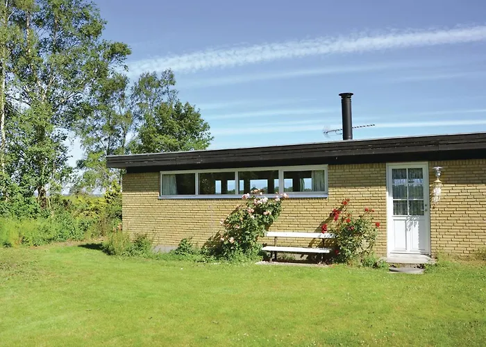 Three-bedroom In Hyllinge * Kirke-Hyllinge