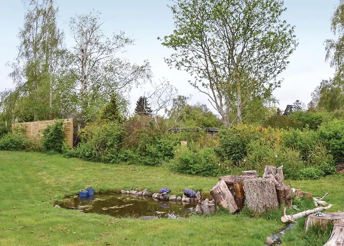 Holiday home Three-bedroom In Hyllinge *